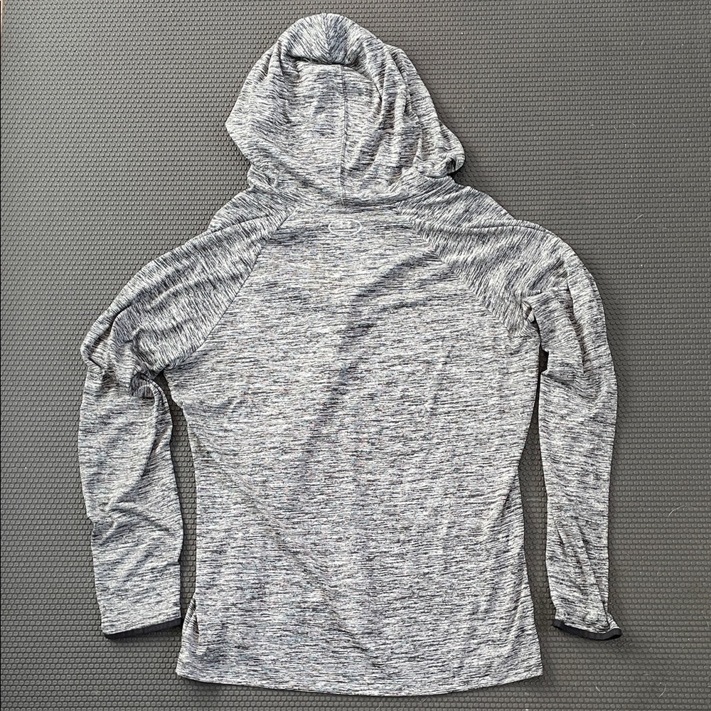 Under Armour Heathered Gray Hooded Athletic Top - Picture 6 of 7